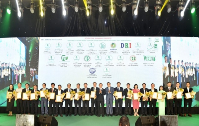 21 doanh nghiệp được chứng nhận nhãn hiệu “Cao su Việt Nam”