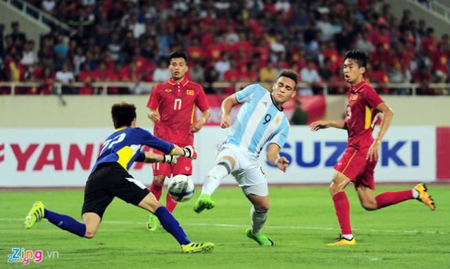 Chuyển nhượng tối 25/3: Barca đạt thỏa thuận với 'người quen' C&ocirc;ng Phượng