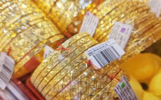Gi&aacute; v&agrave;ng miếng SJC v&agrave; v&agrave;ng nhẫn lao dốc, xuống thấp nhất trong 3 th&aacute;ng qua