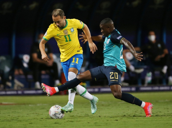 Ngắt mạch toàn thắng của Brazil, HLV Ecuador vẫn thừa nhận Selecao là số 1