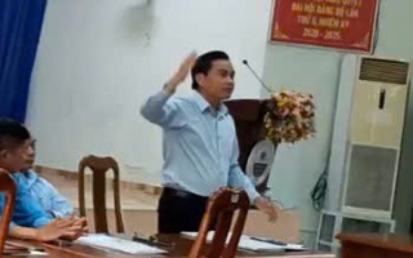 Đình chỉ giám đốc công ty đập bàn nói “mấy anh không làm, giải tán”