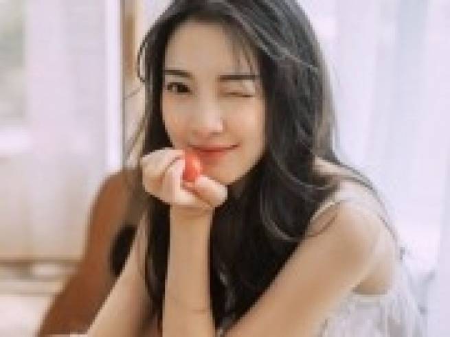 Qu&agrave; 8/3 chắc chắn phụ nữ th&iacute;ch