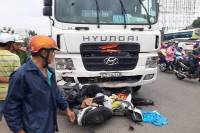 Doanh nghiệp chủ xe container g&acirc;y tai nạn c&oacute; truyền thống chở qu&aacute; tải