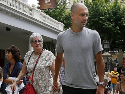 HLV Pep Guardiola đau đớn khi th&acirc;n mẫu qua đời v&igrave; Covid-19