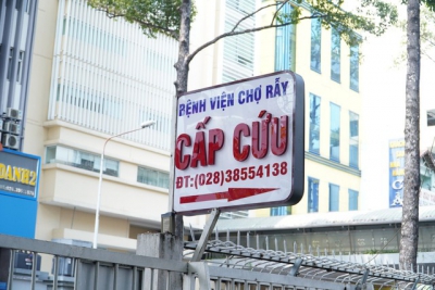 Cô gái tiên lượng không qua khỏi sau khi làm đẹp