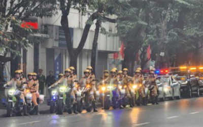 Phó Thủ tướng yêu cầu thượng tôn pháp luật khi tham gia giao thông