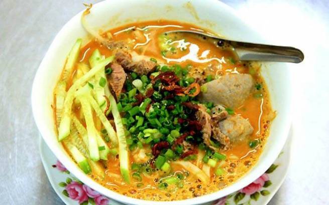 Những qu&aacute;n hủ tiếu c&oacute; th&acirc;m ni&ecirc;n được l&ograve;ng thực kh&aacute;ch ở S&agrave;i G&ograve;n