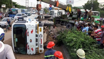 Đẩy mạnh c&aacute;c giải ph&aacute;p an to&agrave;n giao th&ocirc;ng