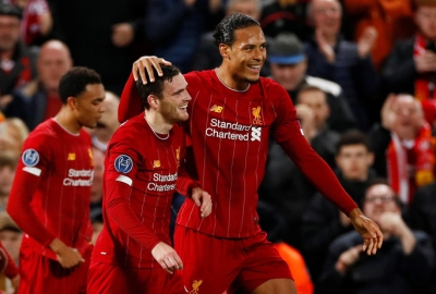 Mưa b&agrave;n thắng Anfield, Liverpool run rẩy hạ "t&iacute; hon" Salzburg