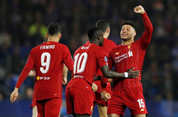 Chamberlain sắm vai người h&ugrave;ng, Liverpool đại ph&aacute; đất Bỉ