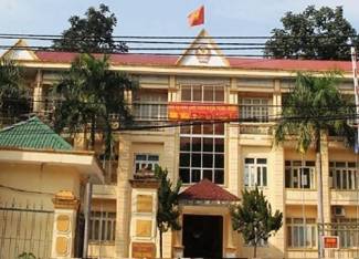 UBND một huyện ở Nghệ An bị &ldquo;tố&rdquo; nợ tiền cơm tiếp kh&aacute;ch h&agrave;ng tỷ đồng