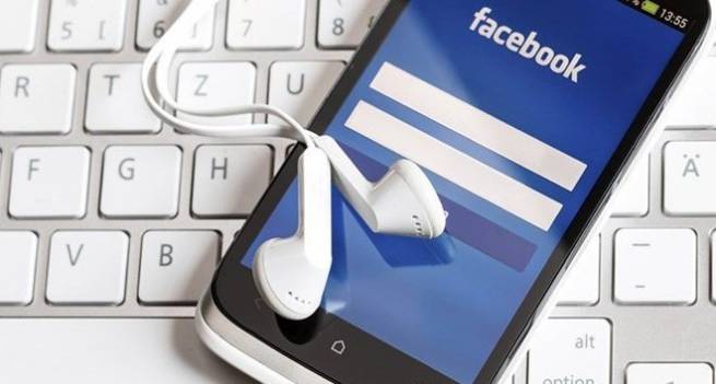 Thực hư c&aacute;o buộc Facebook l&eacute;n ghi &acirc;m hoạt động của người d&ugrave;ng