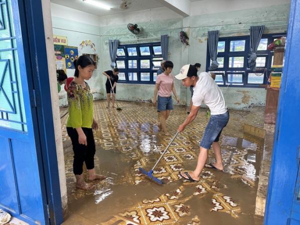 Dự báo ngày 16-10 mưa to, Đà Nẵng cho học sinh nghỉ học