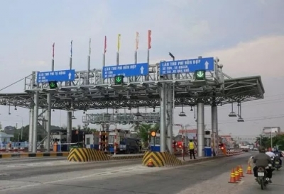 Thu ph&iacute; BOT kh&ocirc;ng dừng: Chậm đến bao giờ?