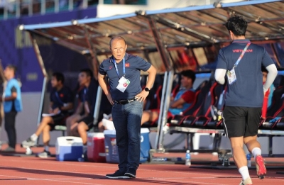 HLV Park sẽ xem lại băng h&igrave;nh về b&agrave;n thua đầu ti&ecirc;n ở SEA Games 2019
