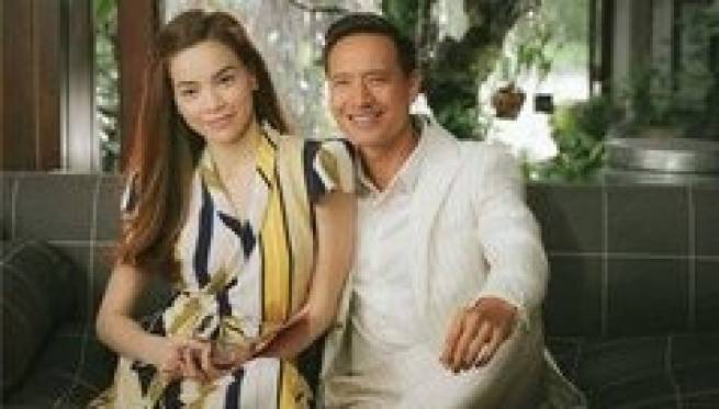 Kim L&yacute; ho&aacute; "so&aacute;i ca" khi tỏ t&igrave;nh ngọt ng&agrave;o với Hồ Ngọc H&agrave;