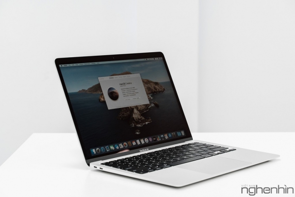 Trên tay Macbook Air 2020 đầu tiên về Việt Nam, giá gần 28 triệu
