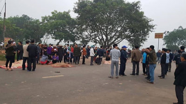 X&aacute;c định nguy&ecirc;n nh&acirc;n ban đầu vụ xe kh&aacute;ch t&ocirc;ng 7 người đi đưa tang tử vong