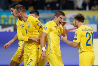 Ronaldo lập kỷ lục, Bồ Đ&agrave;o Nha vẫn trắng tay trước Ukraine