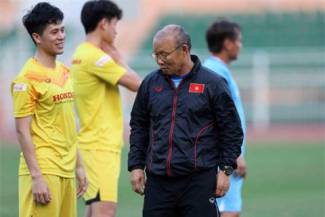 ĐT U23 Việt Nam bước v&agrave;o chặng nước r&uacute;t: 'V&ugrave;ng nguy hiểm' d&agrave;nh cho ai?