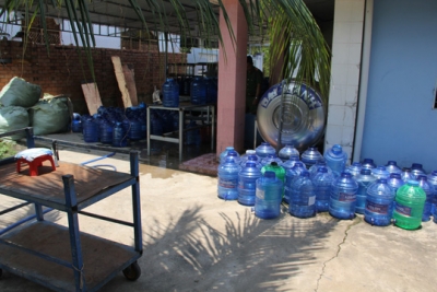 T&acirc;y Ninh: Ớn lạnh với kiểu sản xuất "nước uống tinh khiết"