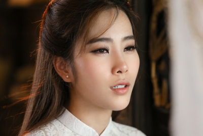Nam Em thừa nhận &quot;đại gia cho tiền xài không hết...&quot;