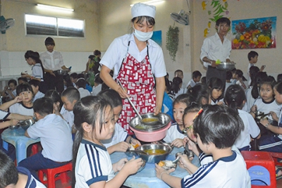 Ngộ độc thực phẩm tại trường học - Ác mộng không hồi kết