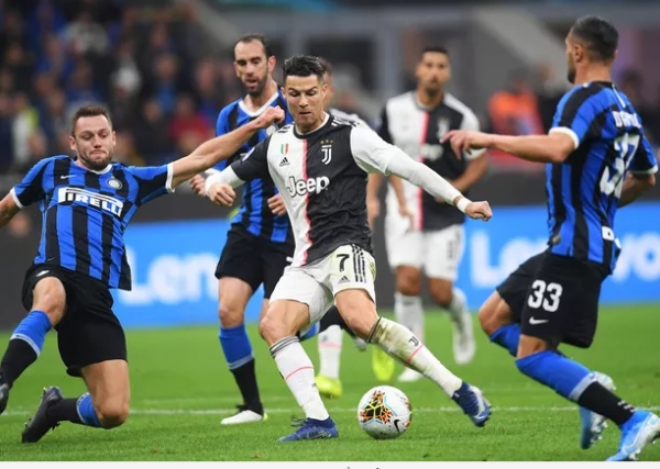 Ronaldo kh&ocirc;ng ghi b&agrave;n, Juventus vẫn thắng Inter Milan
