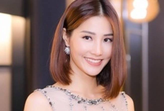 Diễm My: Kh&oacute; c&oacute; bạn th&acirc;n trong showbiz