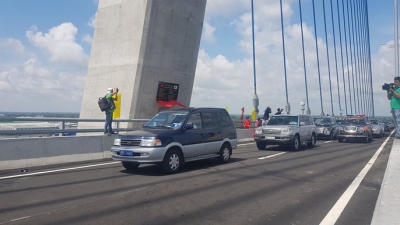 Cầu V&agrave;m Cống bắc qua s&ocirc;ng Hậu ch&iacute;nh thức được kh&aacute;nh th&agrave;nh