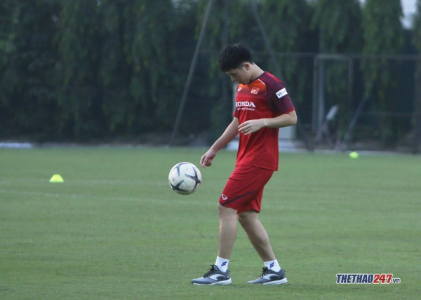 Đ&igrave;nh Trọng c&ograve;n cơ hội cuối tham dự VCK U23 ch&acirc;u &Aacute;