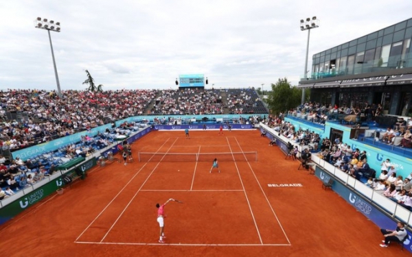 Djokovic tin tưởng người h&acirc;m mộ sẽ đến với Adria Tour