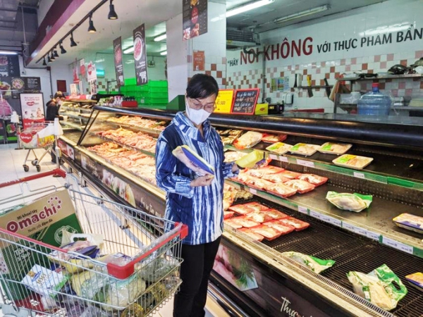 TP HCM: Thực phẩm tươi sống tiêu thụ mạnh