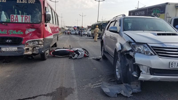 Tai nạn tr&ecirc;n đường dẫn cao tốc TP HCM - Trung Lương, 2 cha con thương vong