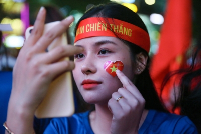 U22 Việt Nam chặn đứng "hiện tượng" Campuchia: CĐV vỡ &ograve;a phấn kh&iacute;ch