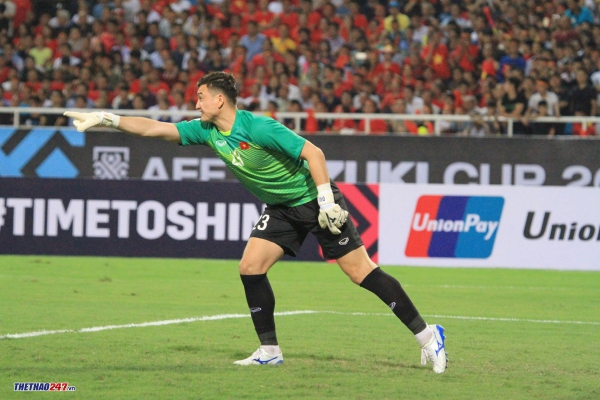 Việt Nam c&oacute; 3 cầu thủ Việt kiều khiến cả Đ&ocirc;ng Nam &Aacute; th&egrave;m muốn