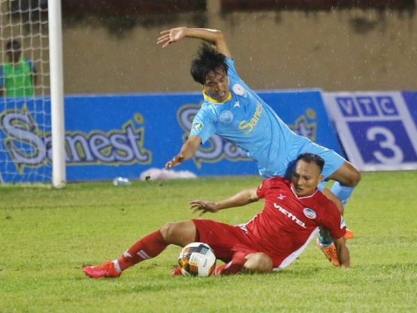 HLV Park lại mất th&ecirc;m 1 trụ cột ở h&agrave;ng ph&ograve;ng ngự ĐT Việt Nam