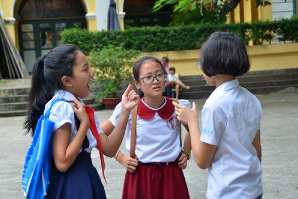 Áp lực tìm trường có bán trú