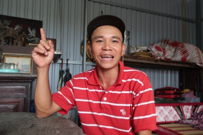 Vụ tai nạn ở Long An: Cứu người th&igrave; &iacute;t, quay phim th&igrave; nhiều