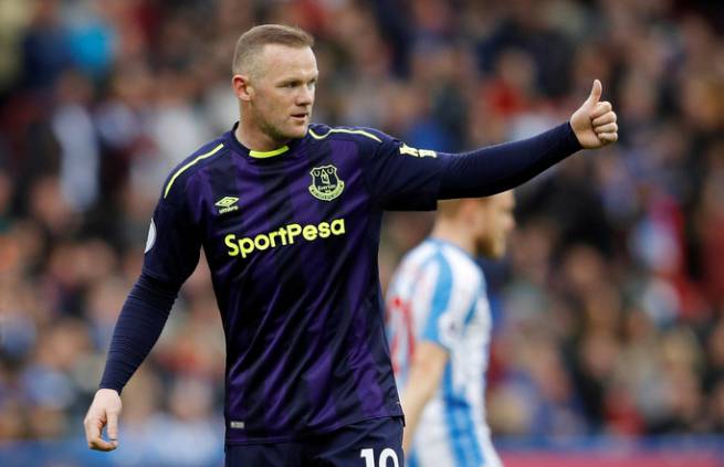 Rooney ghi b&agrave;n sau hai năm vắng b&oacute;ng tại giải Anh