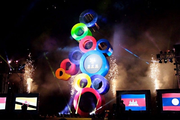 Philippines 'chơi trội' ở lễ khai mạc SEA Games 30