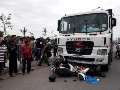 Cục CSGT n&oacute;i g&igrave; về vụ tai nạn thảm khốc ở Long An?