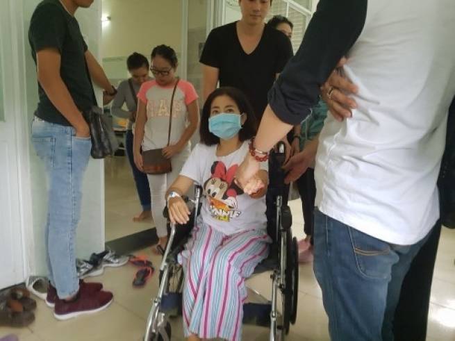 Diễn vi&ecirc;n Mai Phương được tặng miễn ph&iacute; thuốc đặc trị ung thư