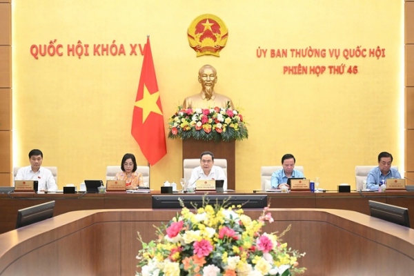Kh&ocirc;ng cấm dạy th&ecirc;m, học th&ecirc;m