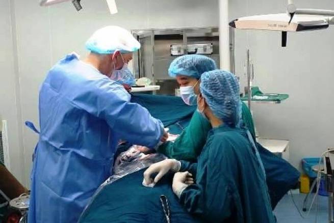 Ph&aacute;t hiện người đ&agrave;n &ocirc;ng mắc bệnh ung thư v&uacute;