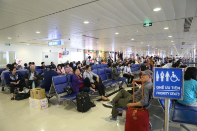 Bị chậm, hủy chuyến bay, h&agrave;nh kh&aacute;ch được bồi thường thế n&agrave;o?