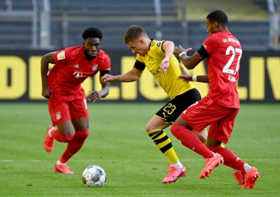 Kimmich lập si&ecirc;u phẩm, Bayern Munich "đ&egrave;" Dortmund ở si&ecirc;u kinh điển