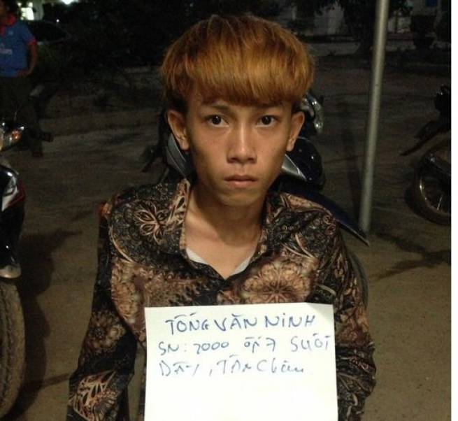 Bắt 11 nghi can ra tay giết người v&igrave; cho rằng nạn nh&acirc;n nhiều chuyện