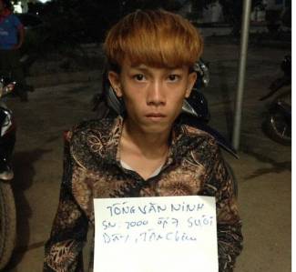Bắt 11 nghi can ra tay giết người v&igrave; cho rằng nạn nh&acirc;n nhiều chuyện