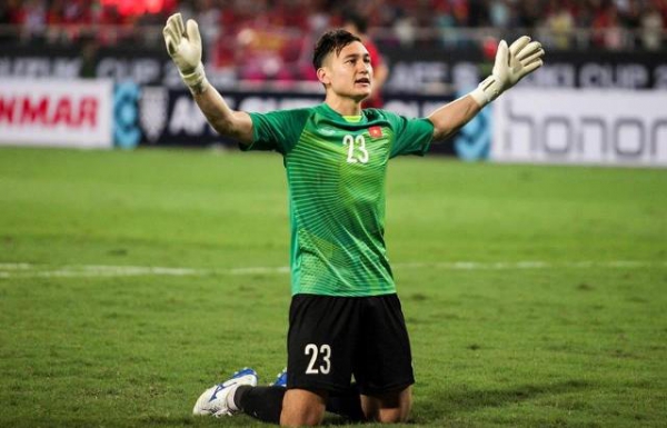 HLV Park chọn ai thay thế Đặng Văn L&acirc;m tại AFF Cup 2020?